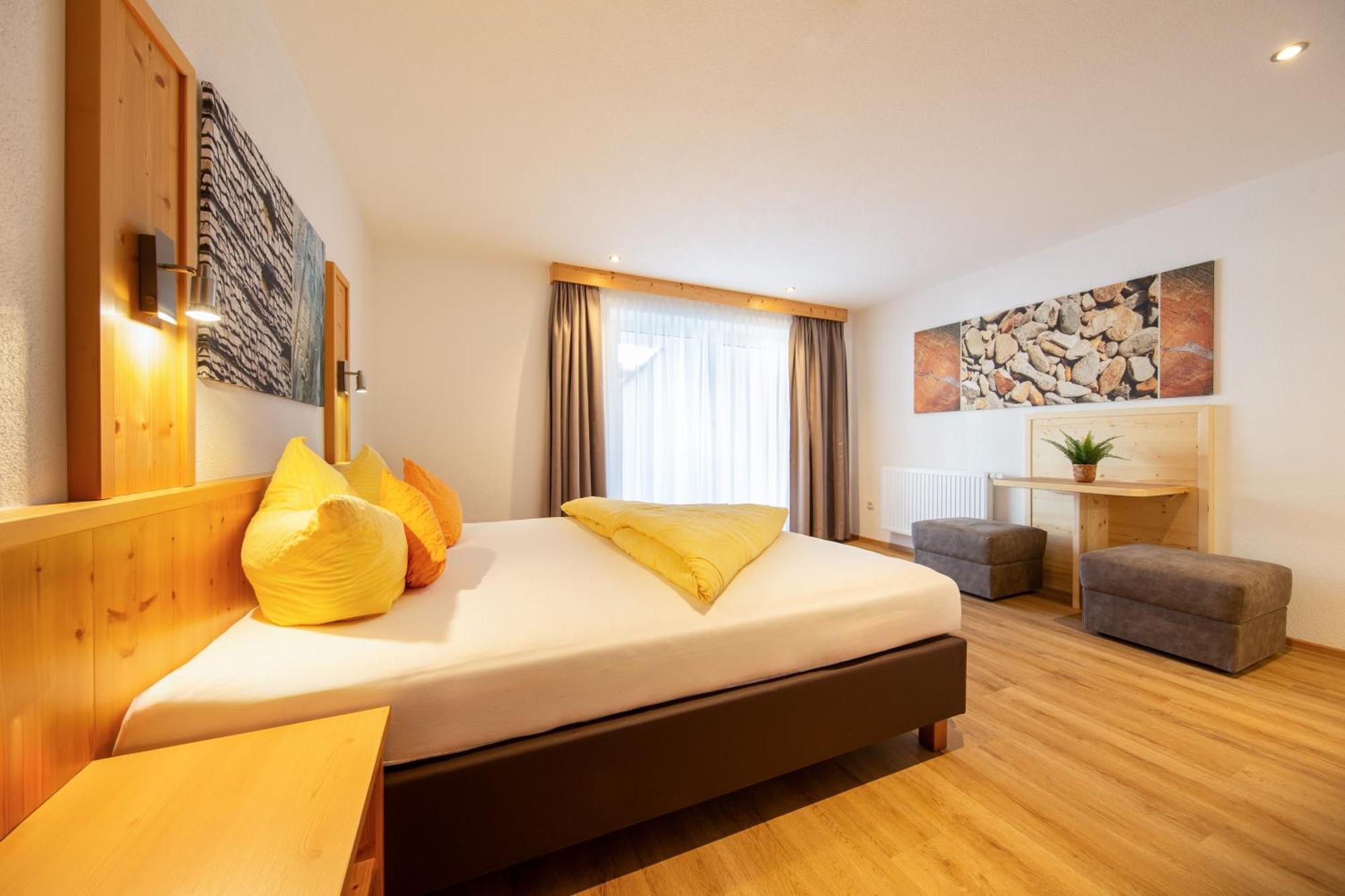 Hotel Haus Stefanie à Sölden Extérieur photo
