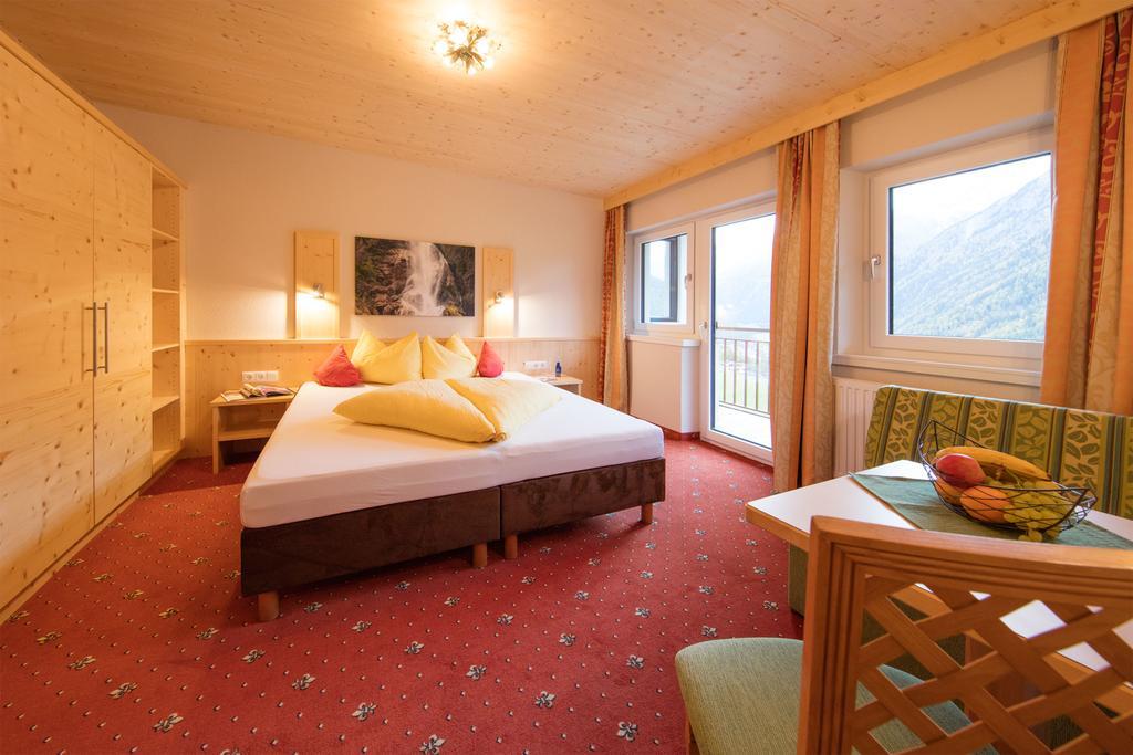 Hotel Haus Stefanie à Sölden Extérieur photo