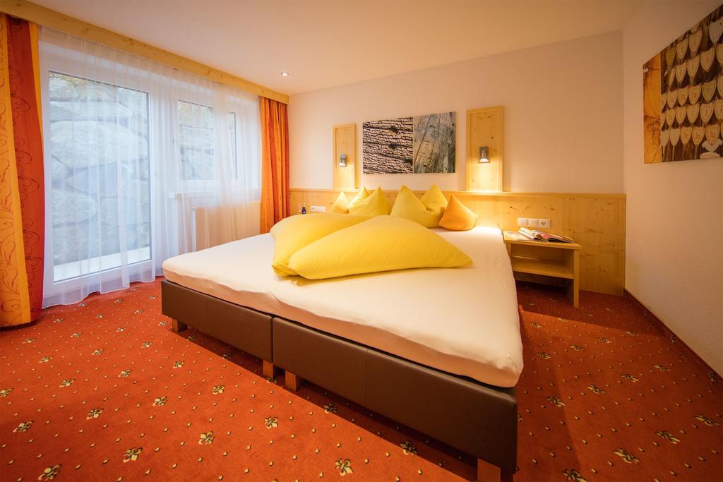 Hotel Haus Stefanie à Sölden Extérieur photo