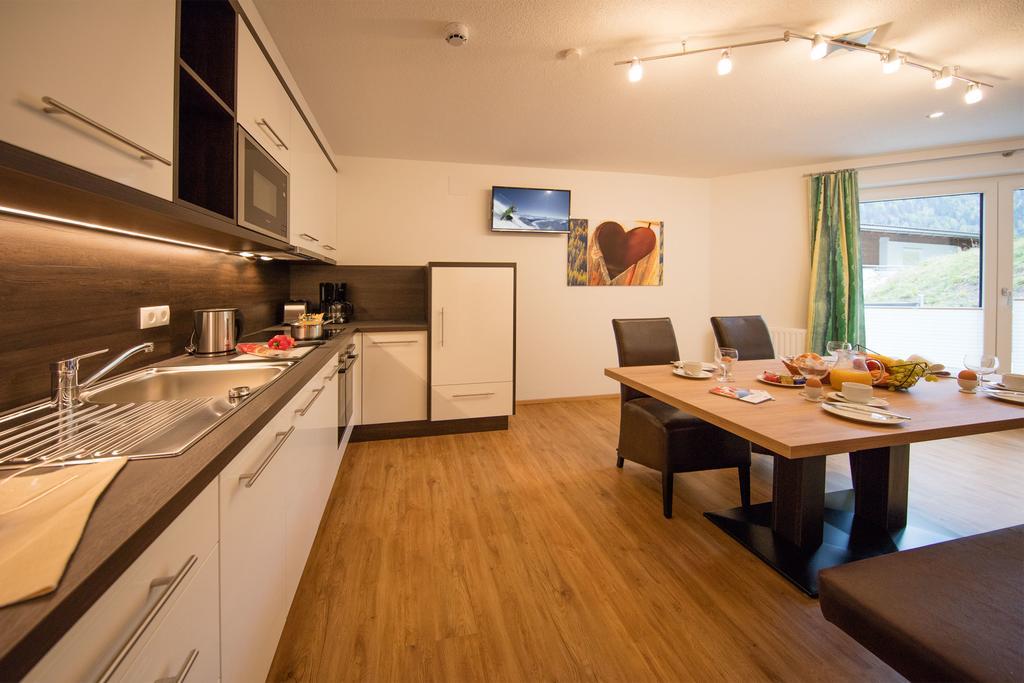 Hotel Haus Stefanie à Sölden Extérieur photo